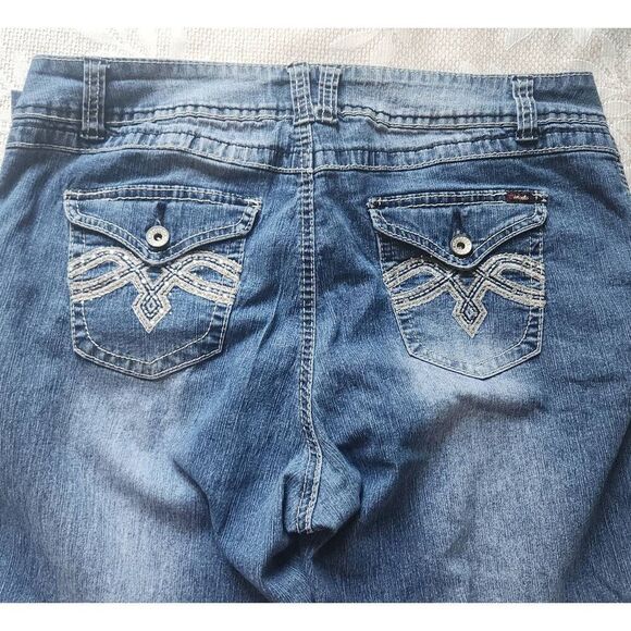 29  Angels straight leg jeans with decorative pockets - Picture 2 of 8